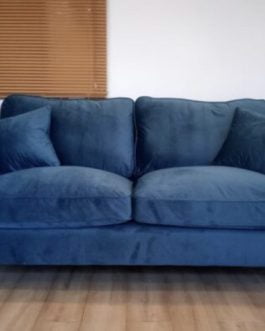 Essex 3 + 2 Sofa Set