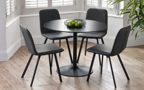 Nero Round Table & 4 Goya Chairs